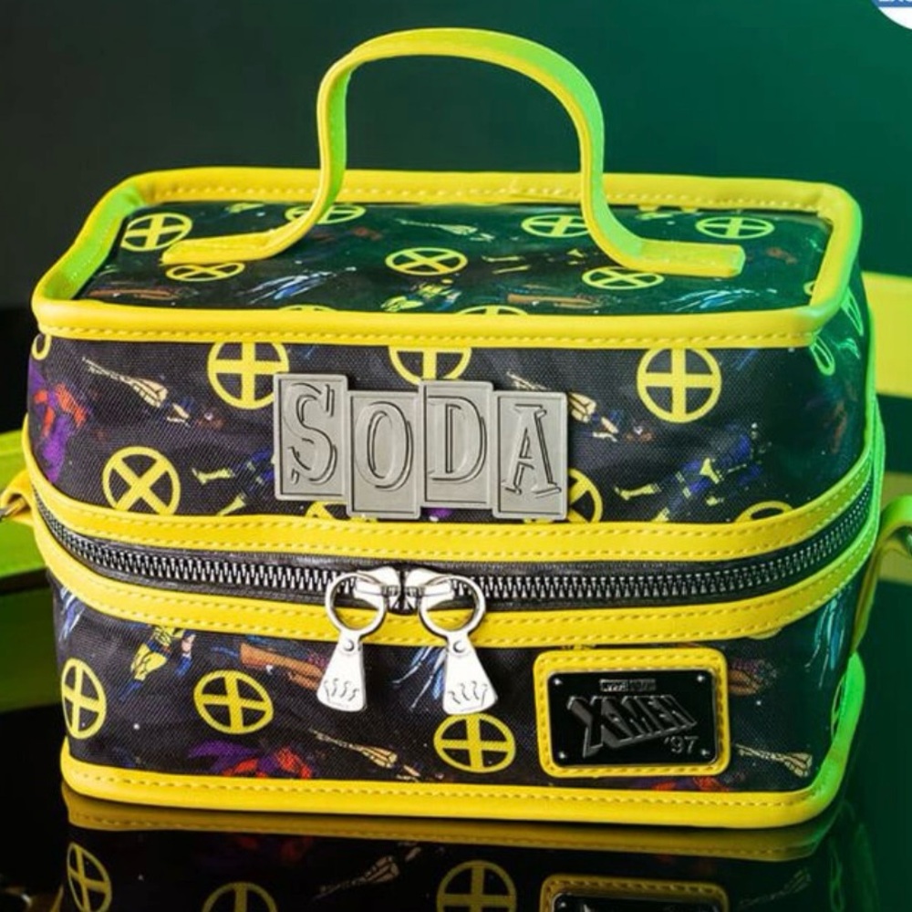 X-Men Funko Soda Lunch Box with 6 Sealed Funko Soda with chance of Chase. NWT
